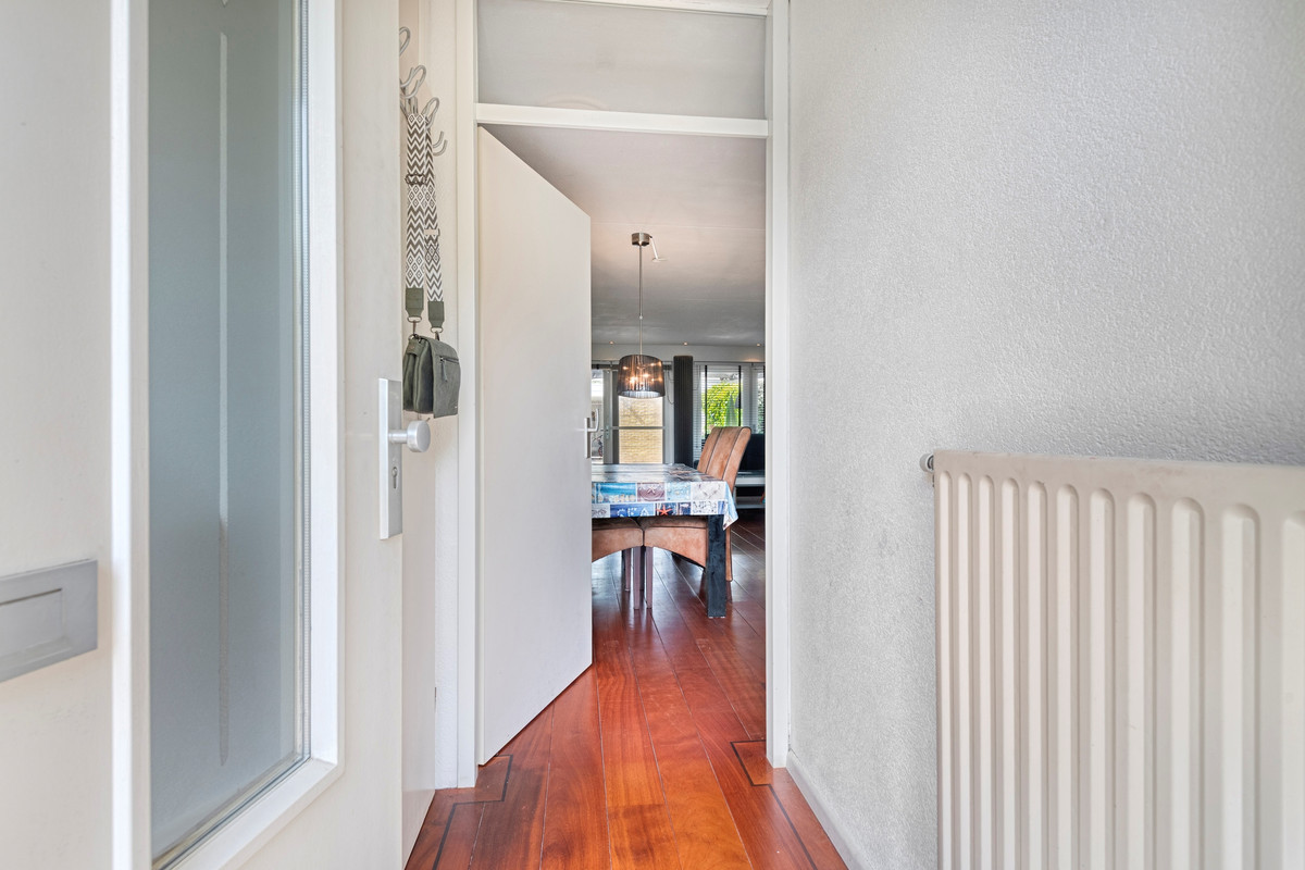 Tussenwoning te koop: Nassau Bolwerk 9, Steenbergen