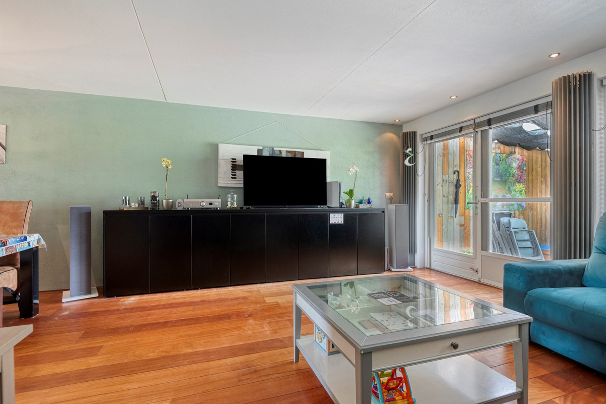 Tussenwoning te koop: Nassau Bolwerk 9, Steenbergen