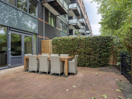 Albert van Raalteplein 61