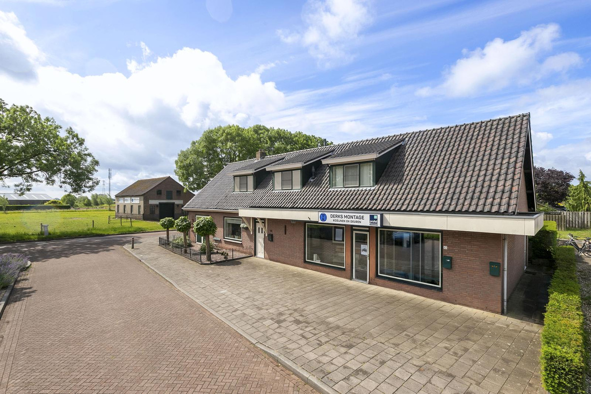 Twee-onder-één-kap te koop: Jan Joostenstraat 44, Angeren