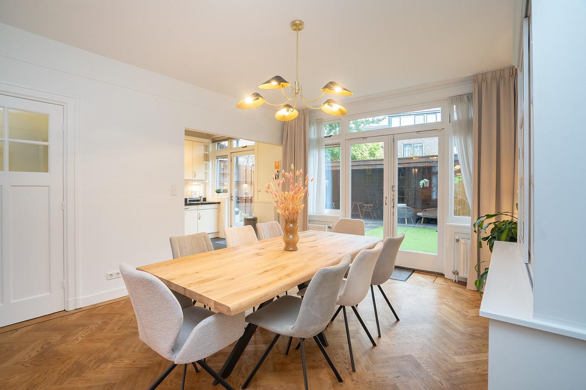 Tussenwoning te huur: Parkweg 322, Voorburg