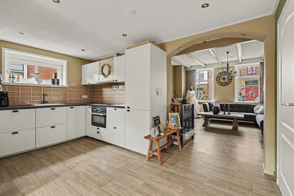 Hoekwoning te koop: Dorpsstraat 116, Krabbendijke