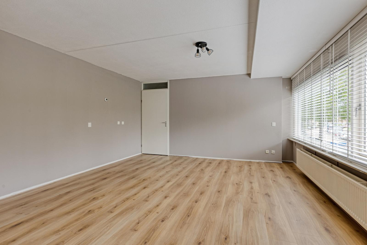 Appartement te koop: Henriette Ronnerstraat 53, Tilburg