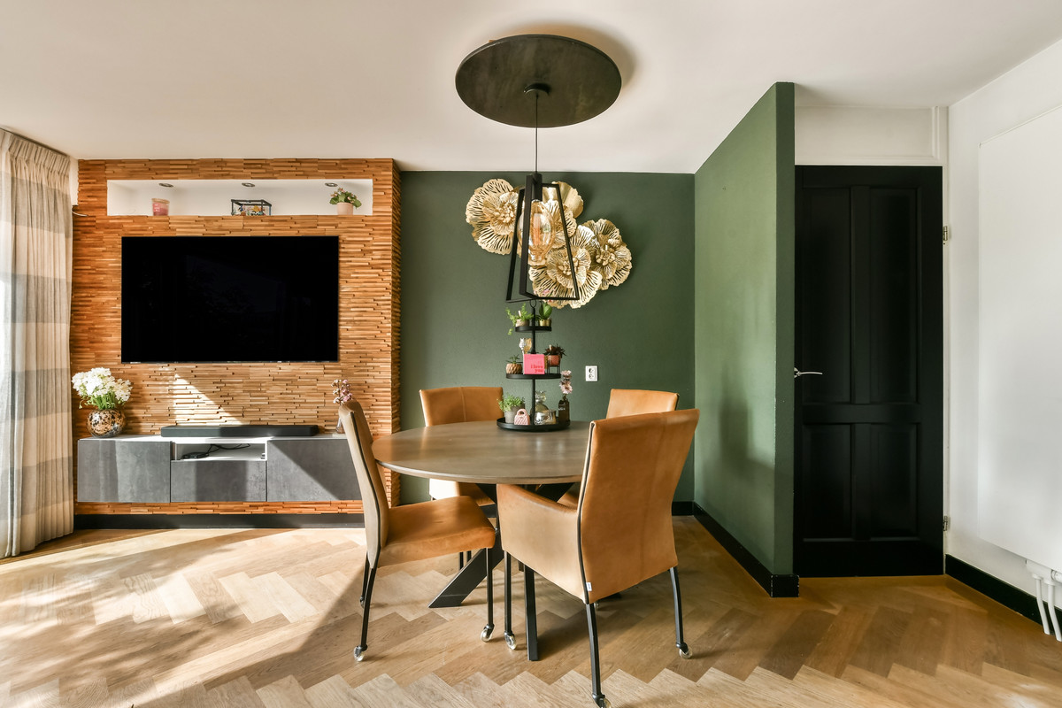 Tussenwoning te koop: Zuster Reichertstraat 16, Leiden
