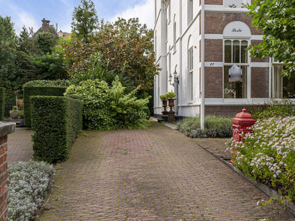 Van Lennepweg 22