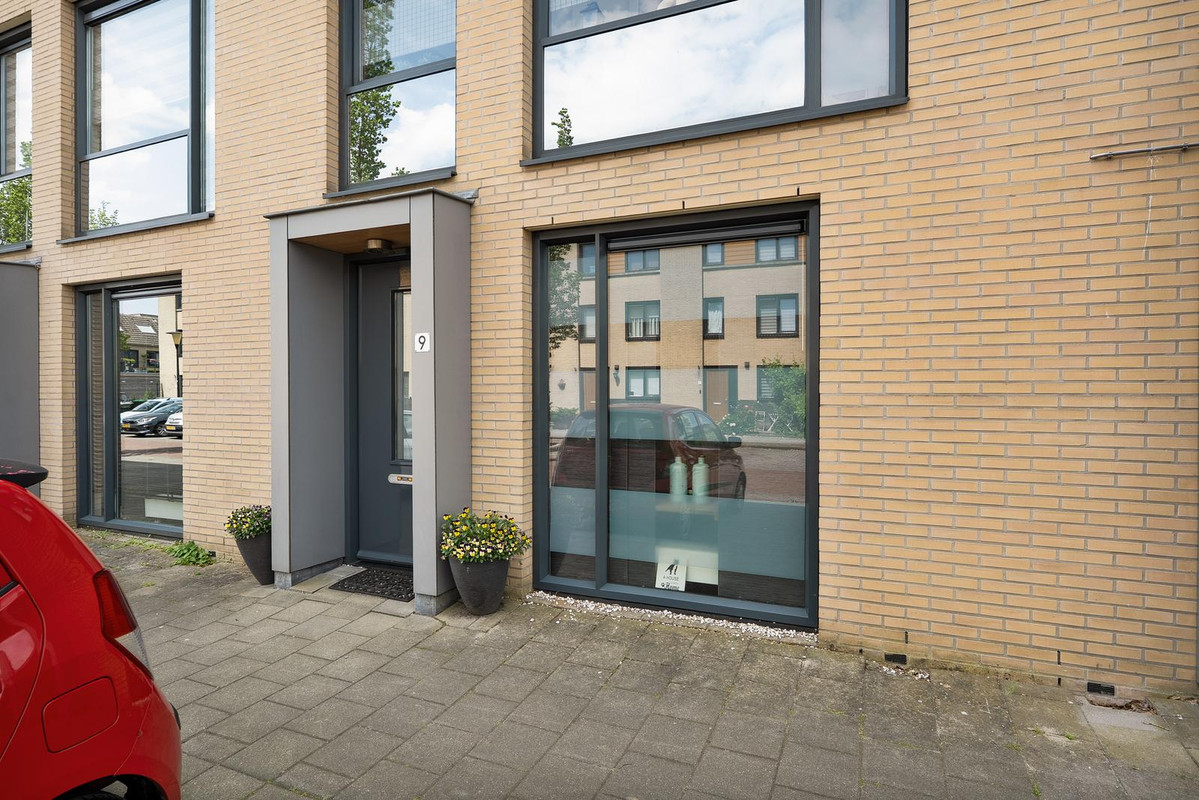 Appartement te koop: Zwijnenburg 9, Barendrecht