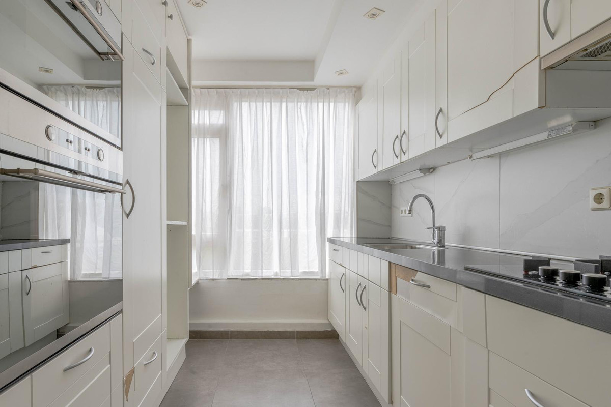 Appartement te koop: Socratesstraat 345, Rotterdam