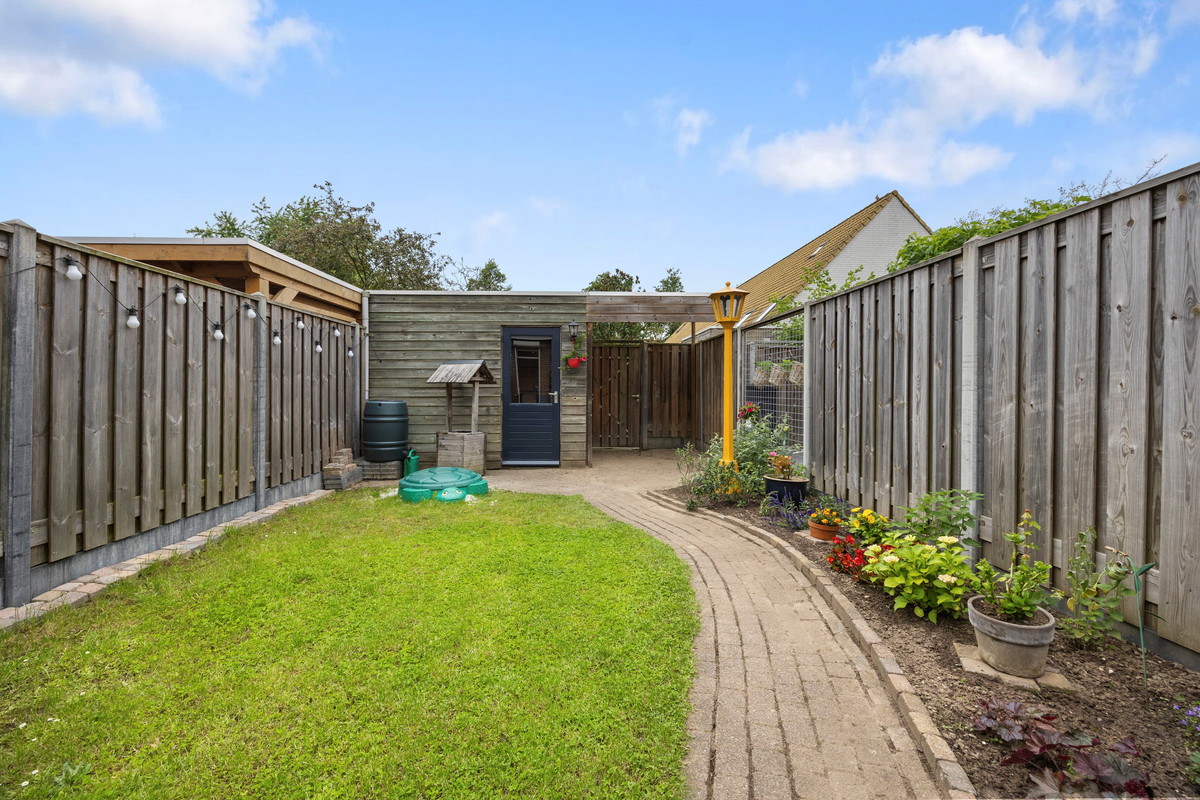 Tussenwoning te koop: Weijbroekweg 76, Nijmegen