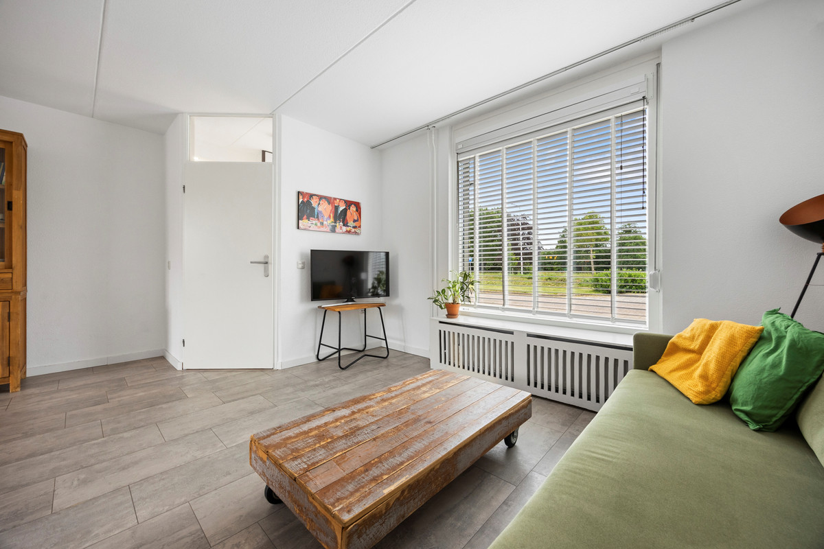Tussenwoning te koop: Weijbroekweg 76, Nijmegen