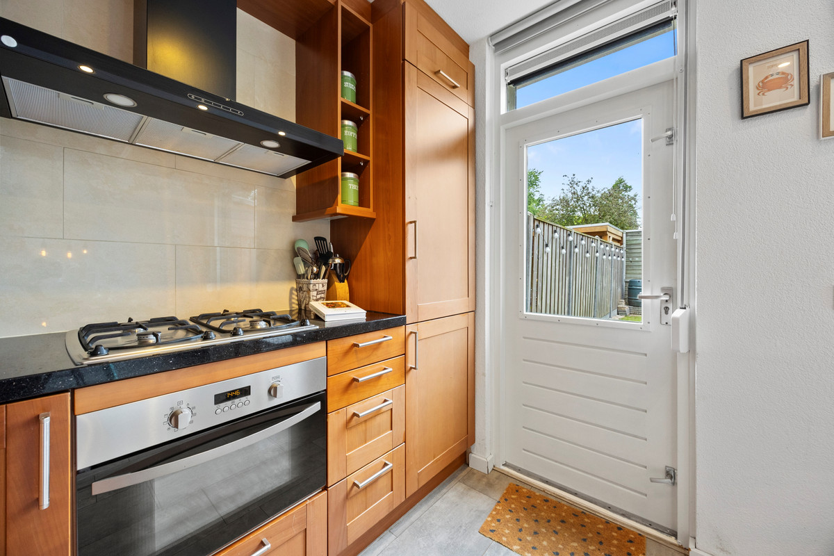 Tussenwoning te koop: Weijbroekweg 76, Nijmegen