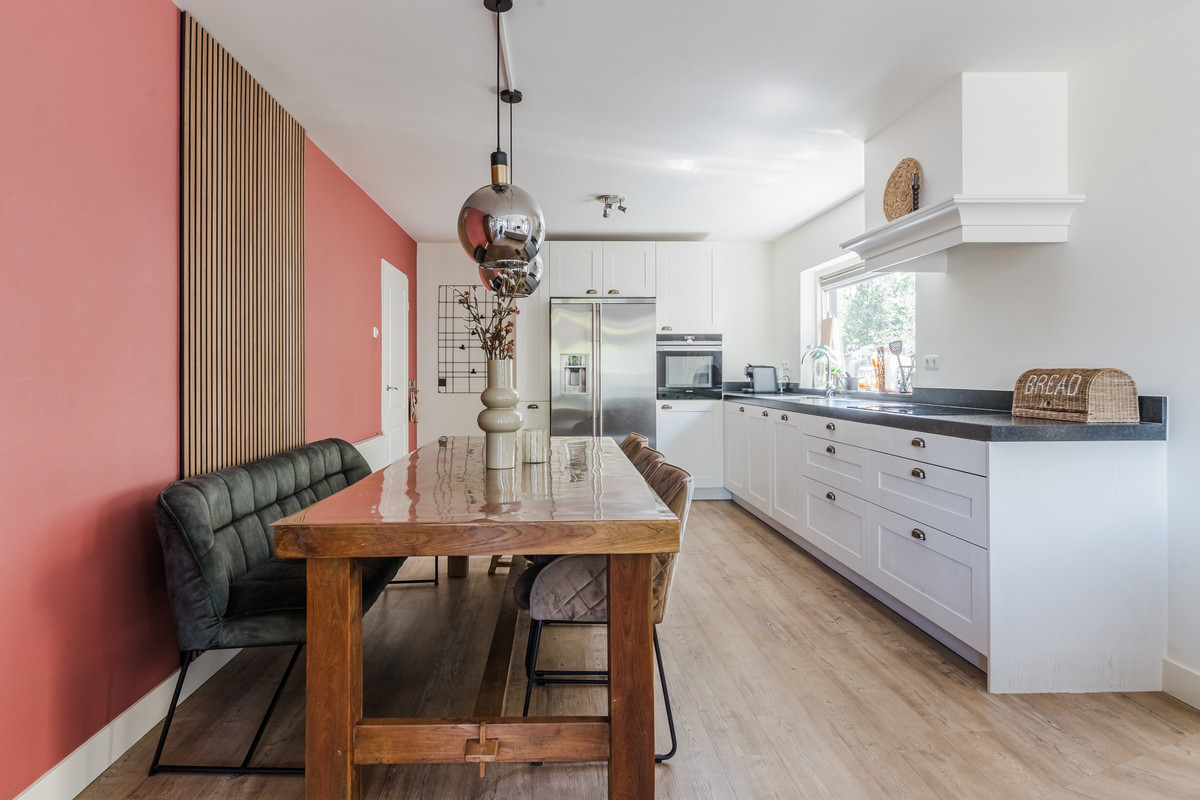 Tussenwoning te koop: Eemkerck 28, Werkendam