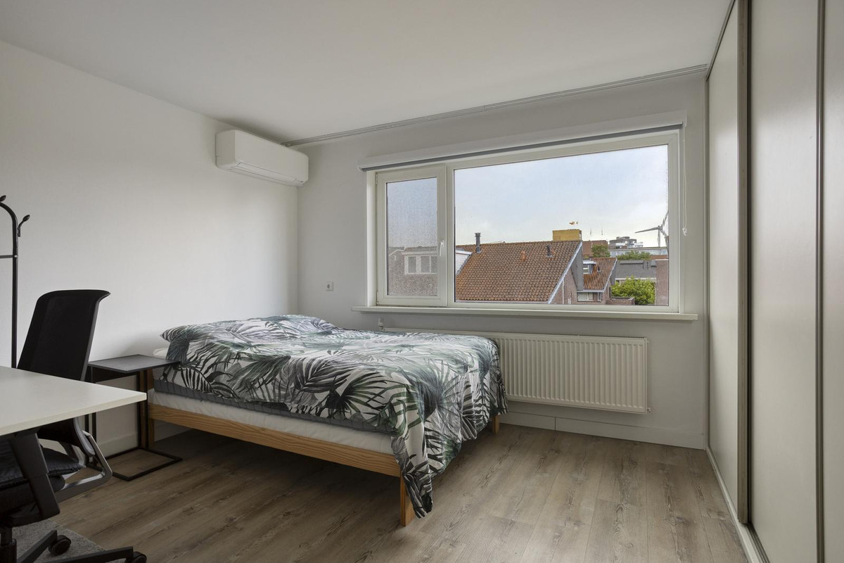 Tussenwoning te koop: Solislaan 134, Capelle Aan Den Ijssel