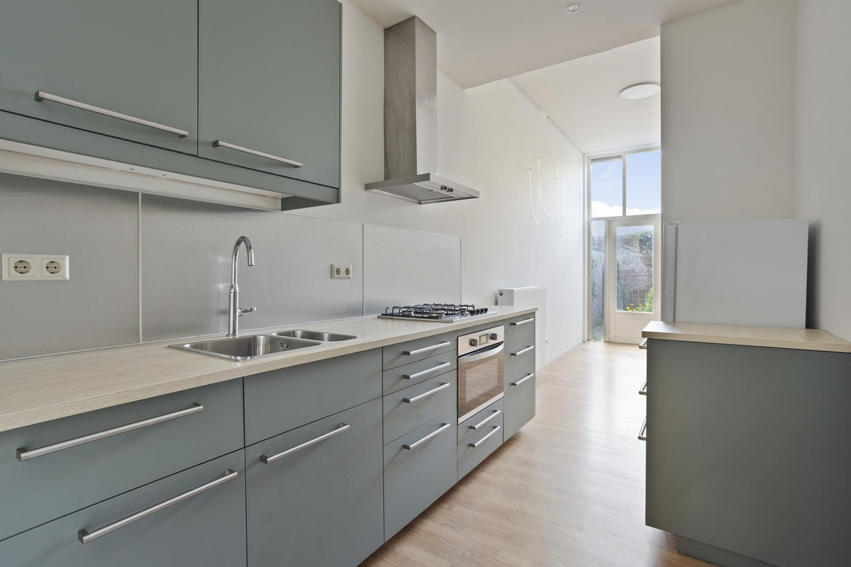 Appartement te koop: Spoorsingel 38, Delft