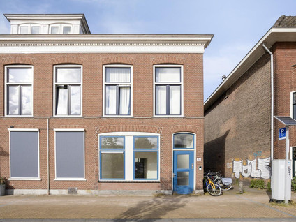 Spoorsingel 38