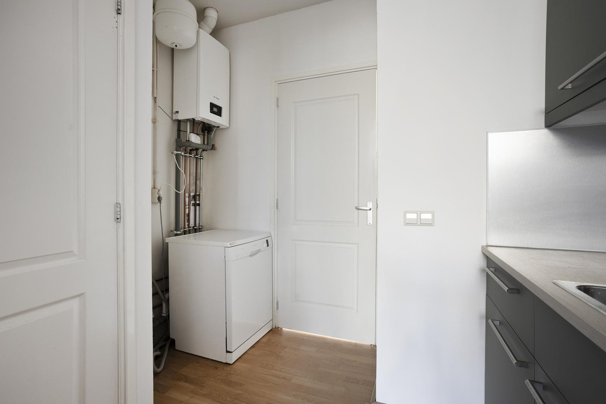 Appartement te koop: Spoorsingel 38, Delft