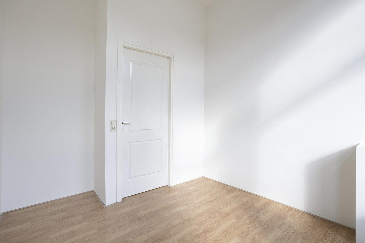 Appartement te koop: Spoorsingel 38, Delft