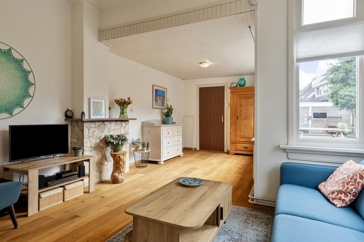 Twee-onder-één-kap te koop: Asterstraat 8, Oss