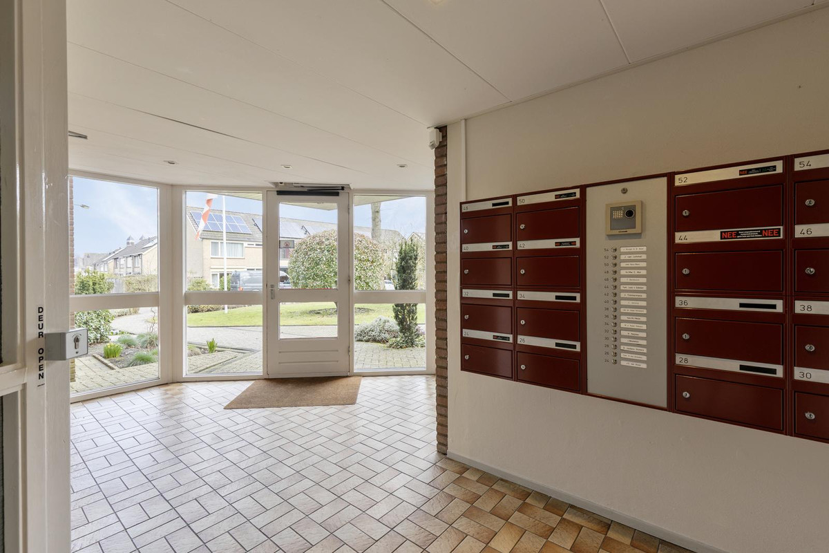 Appartement te koop: Konijnenberg 52, Halsteren