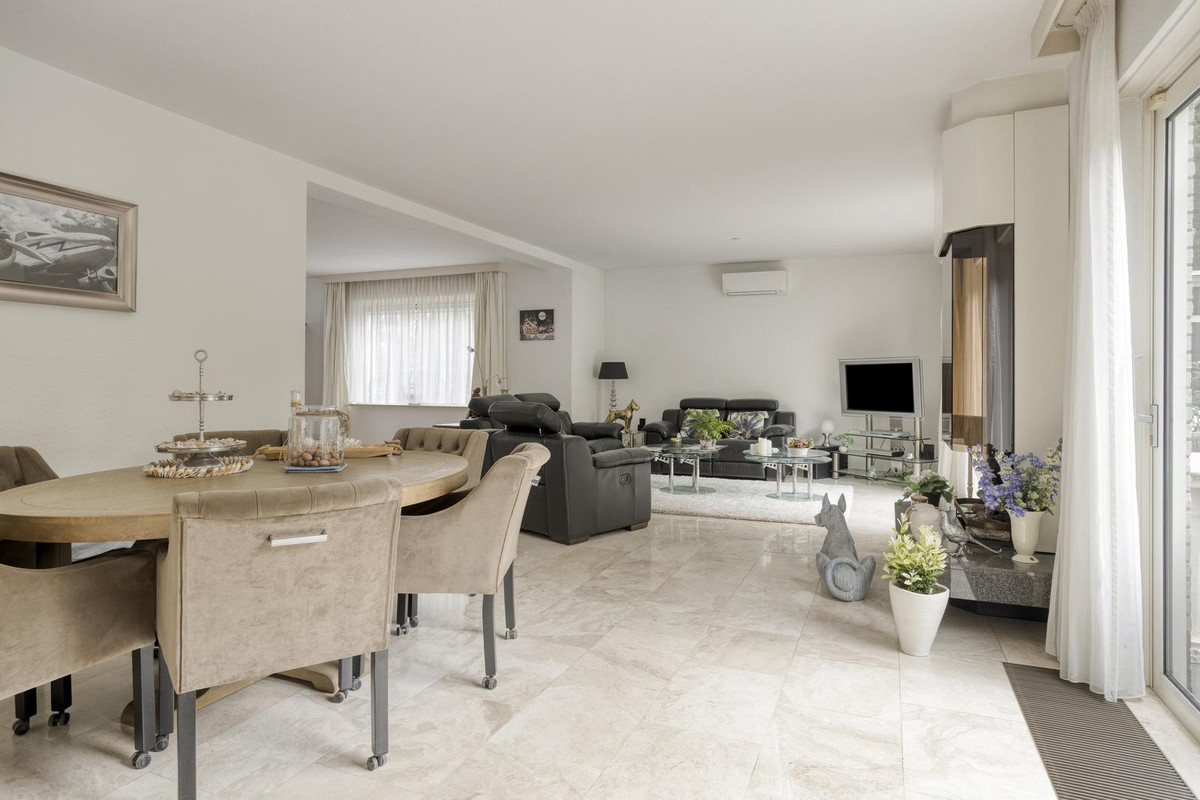 Appartement te koop: Oude Moerstraatsebaan 54, Bergen Op Zoom