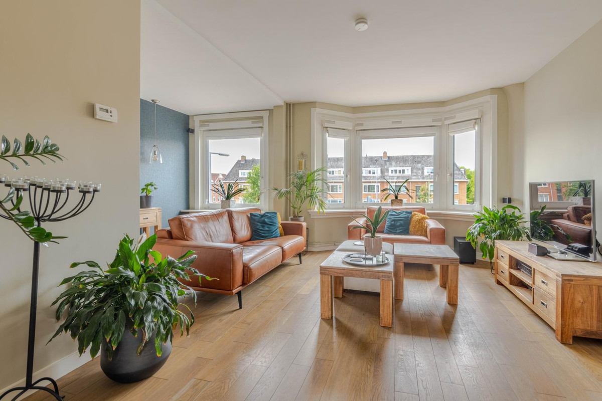 Appartement te koop: Dorpsweg 10C, Rotterdam