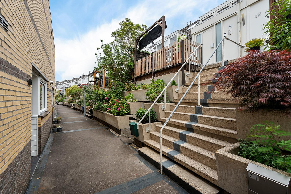 Appartement te koop: Leeuwenburg 69, Alphen Aan Den Rijn