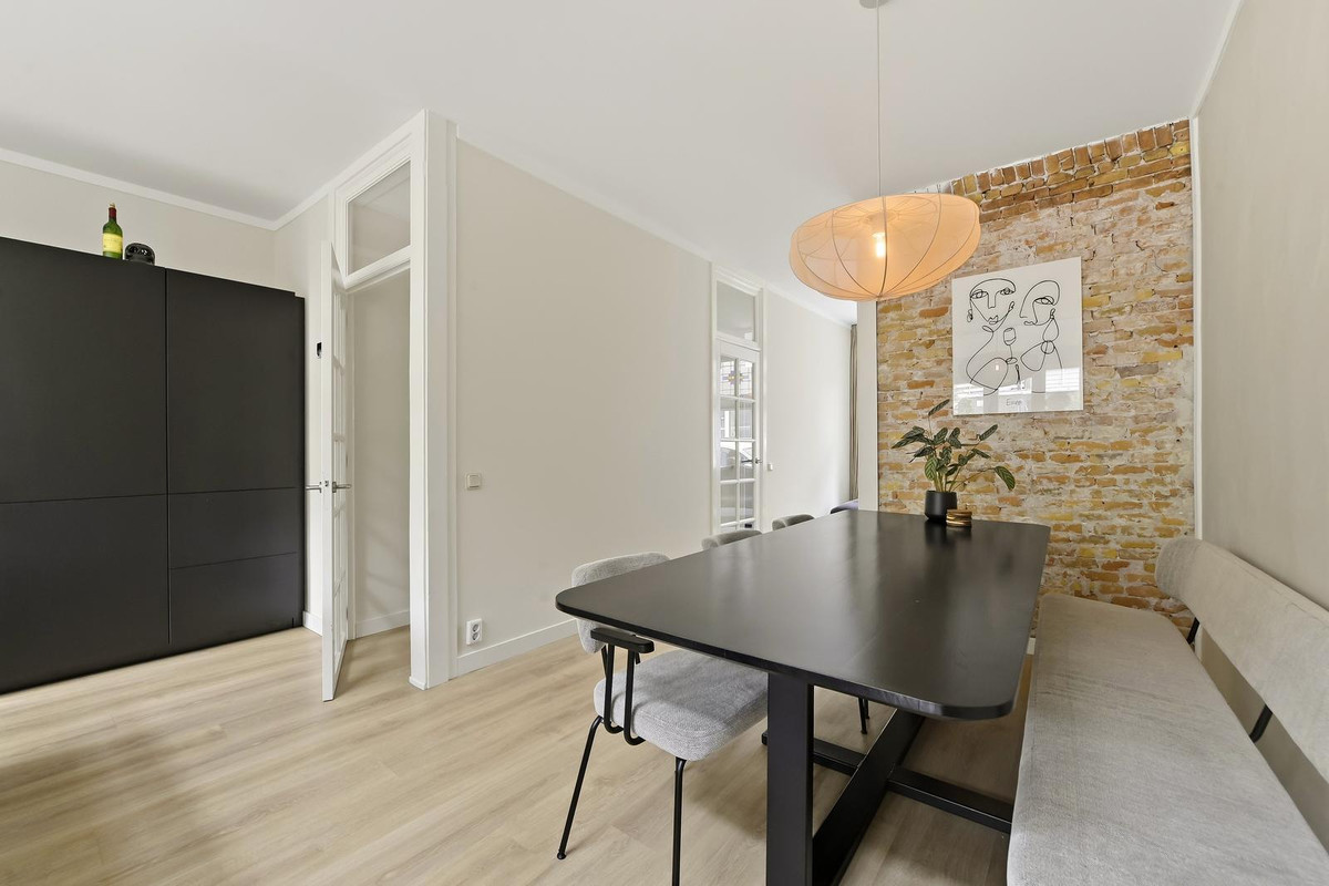 Tussenwoning te koop: J A Alberdingk Thijmstraat 53, Schiedam