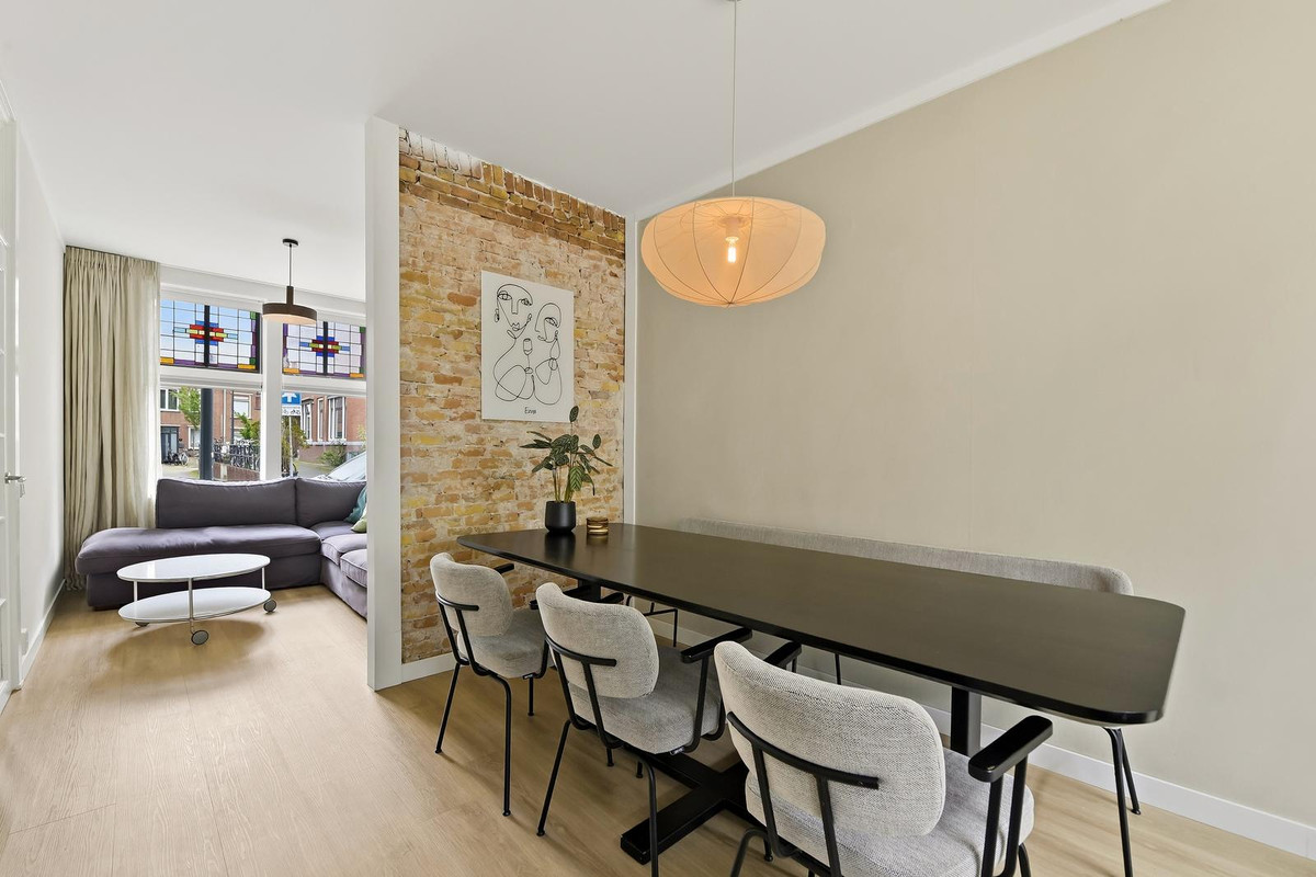 Tussenwoning te koop: J A Alberdingk Thijmstraat 53, Schiedam