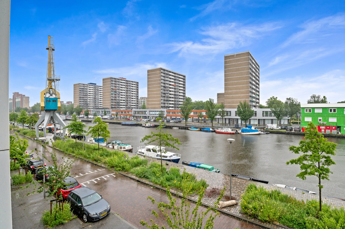 Studio te koop: Calandkade 161H, 'S-Gravenhage