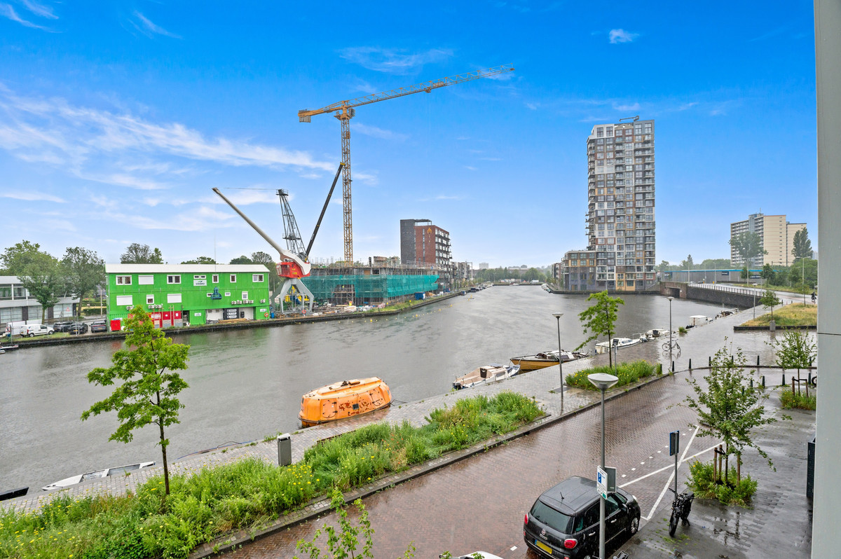 Studio te koop: Calandkade 161H, 'S-Gravenhage