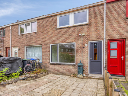 Vincent Van Goghstraat 16