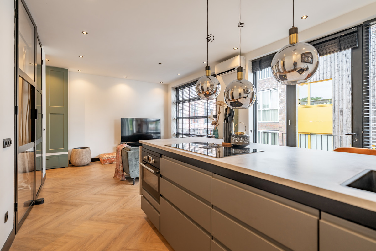 Appartement te koop: Max Velthuijskade 39, Leiden