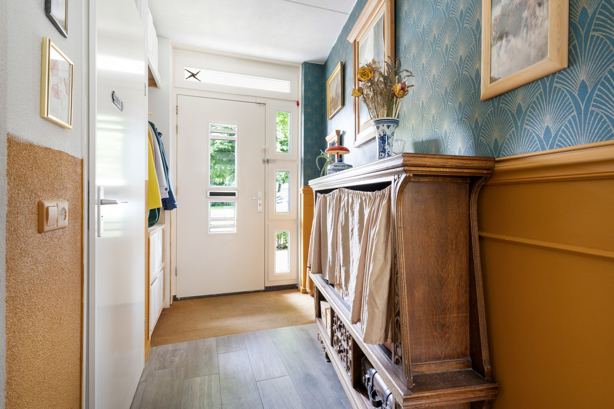 Hoekwoning te koop: Nijverheidplein 13, Ede