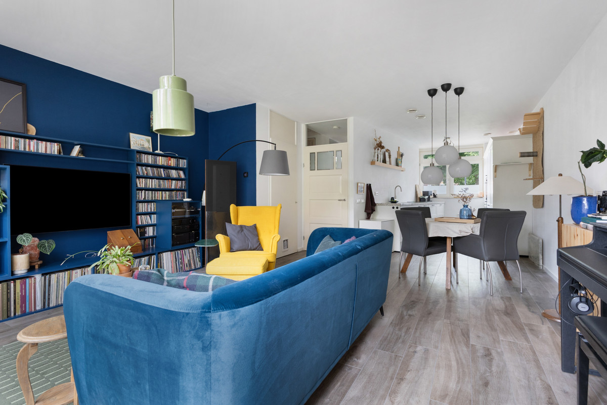 Hoekwoning te koop: Nijverheidplein 13, Ede