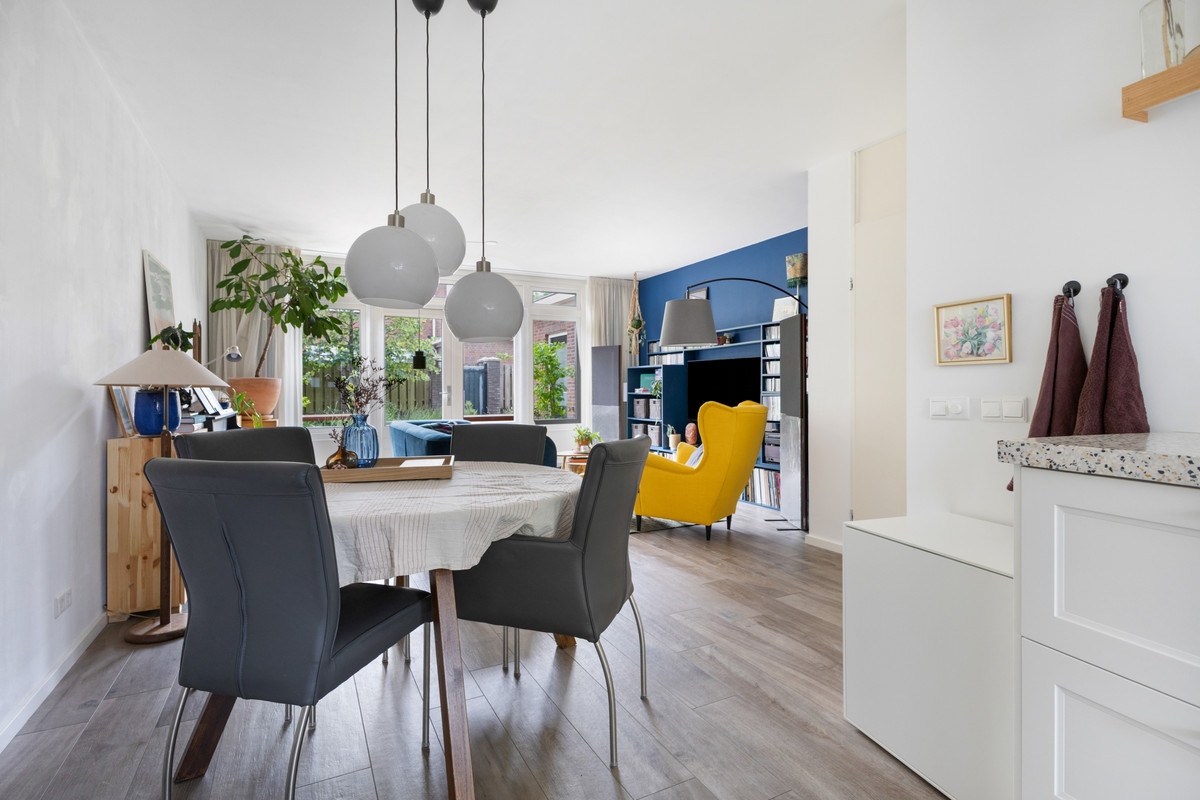 Hoekwoning te koop: Nijverheidplein 13, Ede
