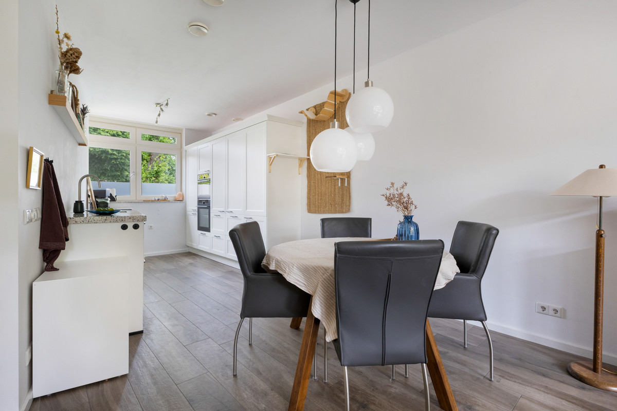 Hoekwoning te koop: Nijverheidplein 13, Ede