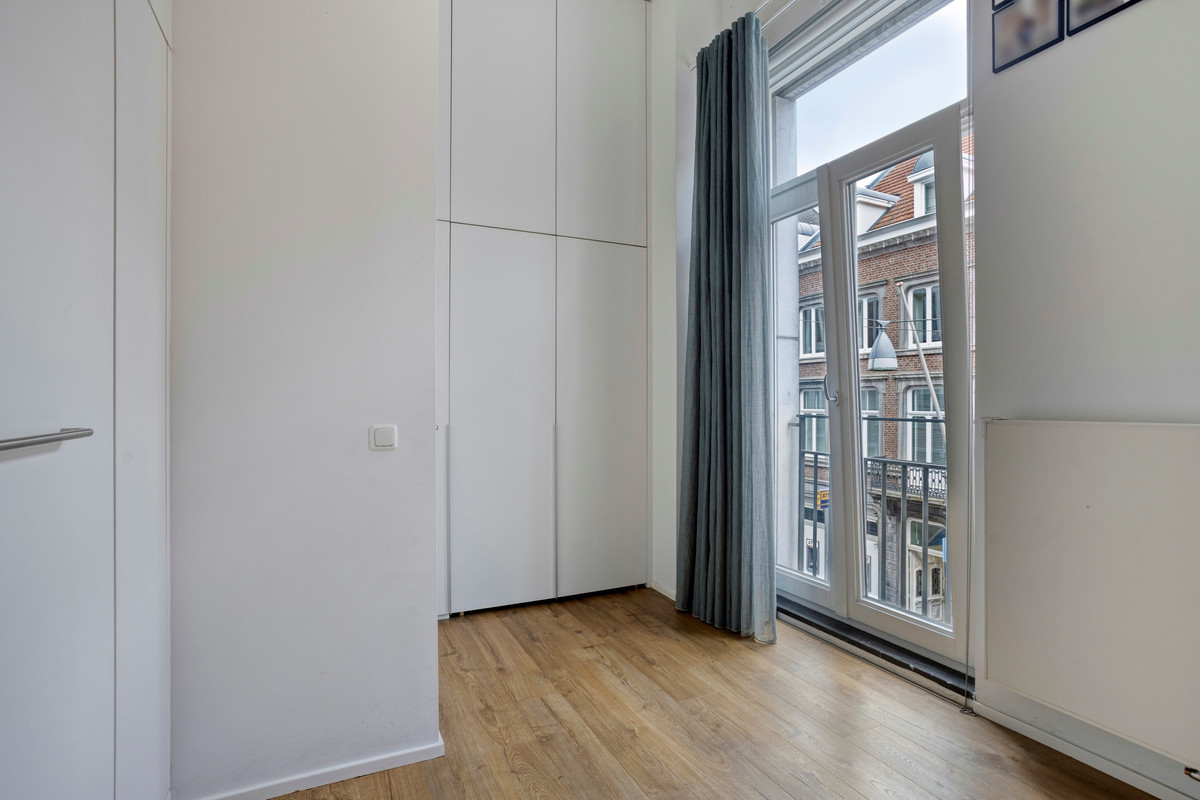 Appartement te koop: Helmstraat 5B01, Maastricht