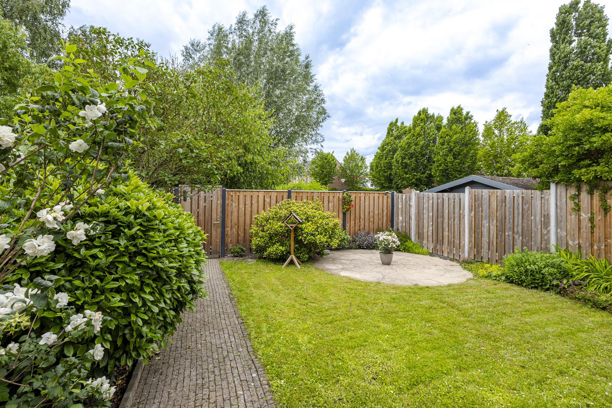 Tussenwoning te koop: Nieuweweg 6, Hardinxveld-Giessendam