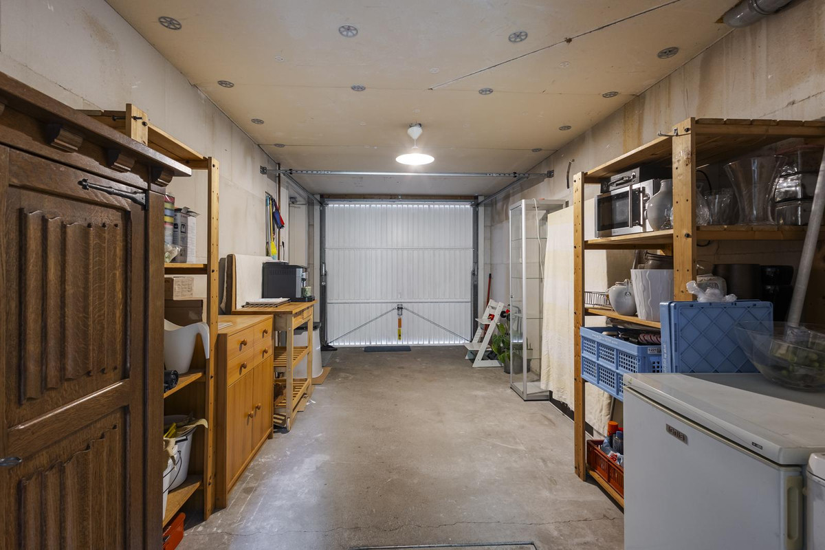 Tussenwoning te koop: Nieuweweg 6, Hardinxveld-Giessendam