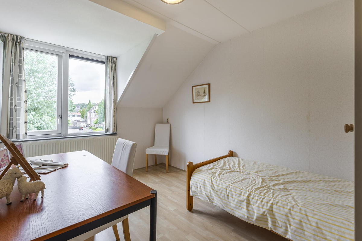 Tussenwoning te koop: Nieuweweg 6, Hardinxveld-Giessendam