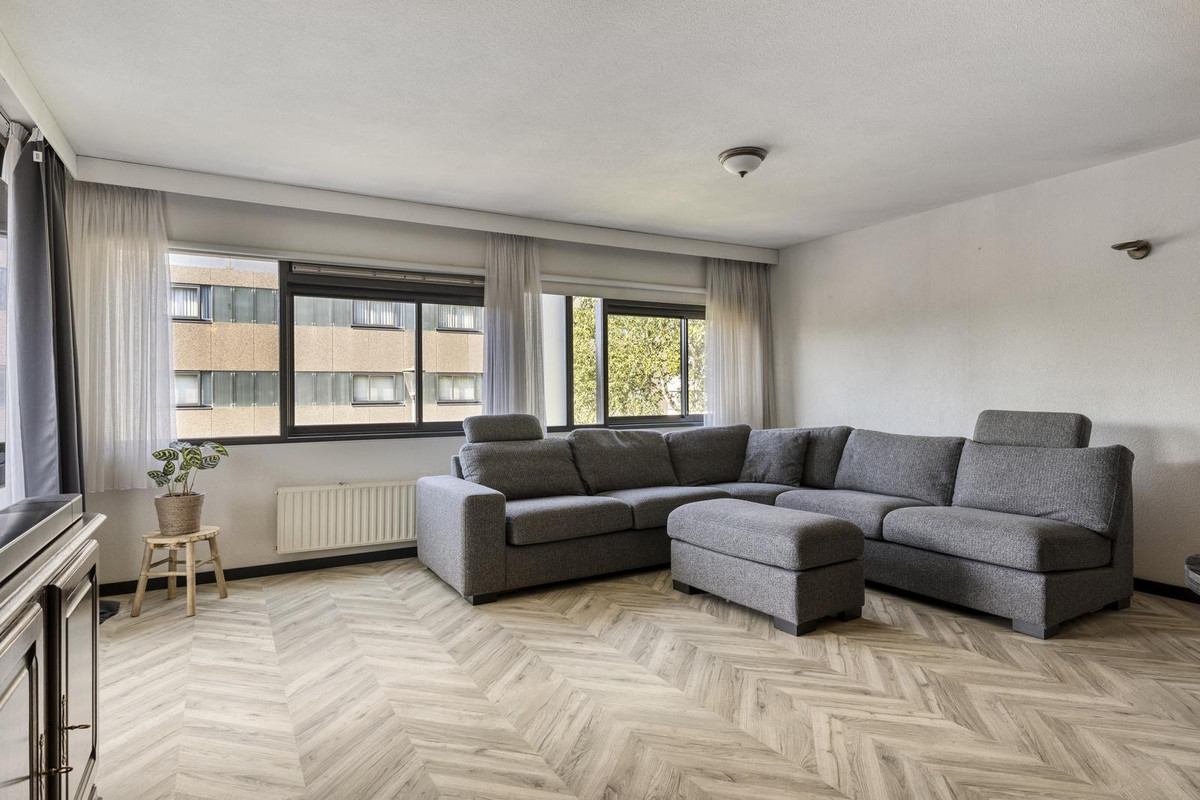 Appartement te koop: Mr. J.H. de Pontplein 83, Tilburg