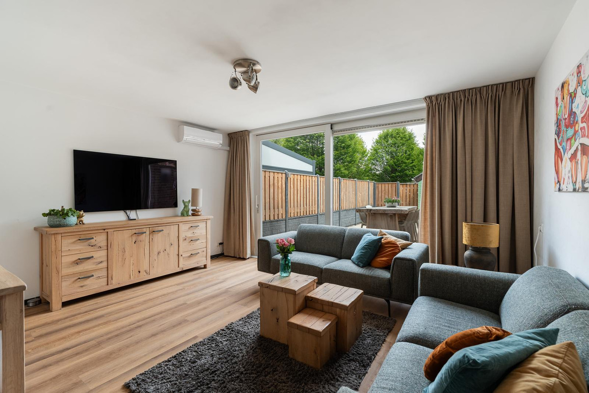 Tussenwoning te koop: Optenoord 8, Rotterdam