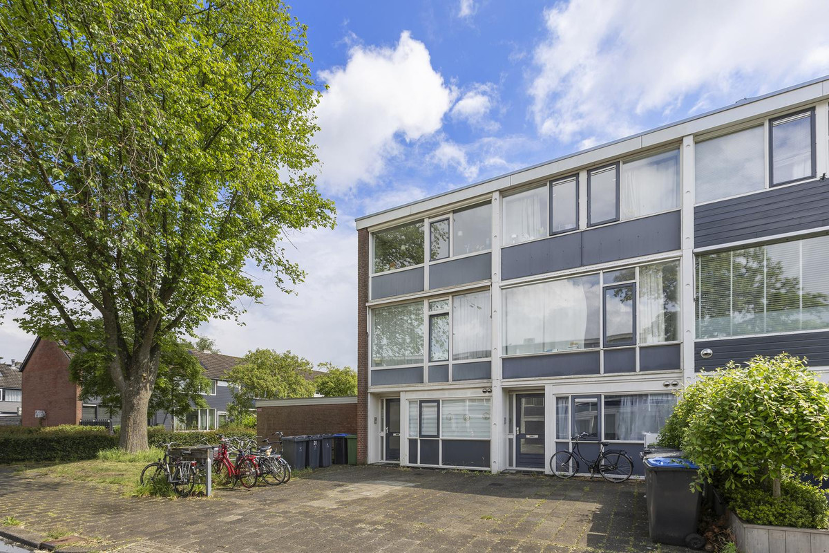 Studio te koop: Smaragdstraat 31B, Groningen