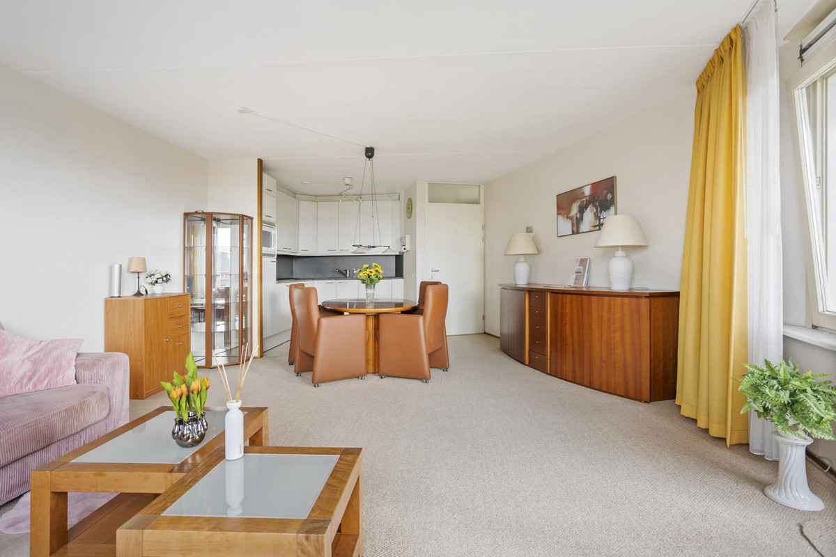 Appartement te koop: Europaweg 210, Zoetermeer