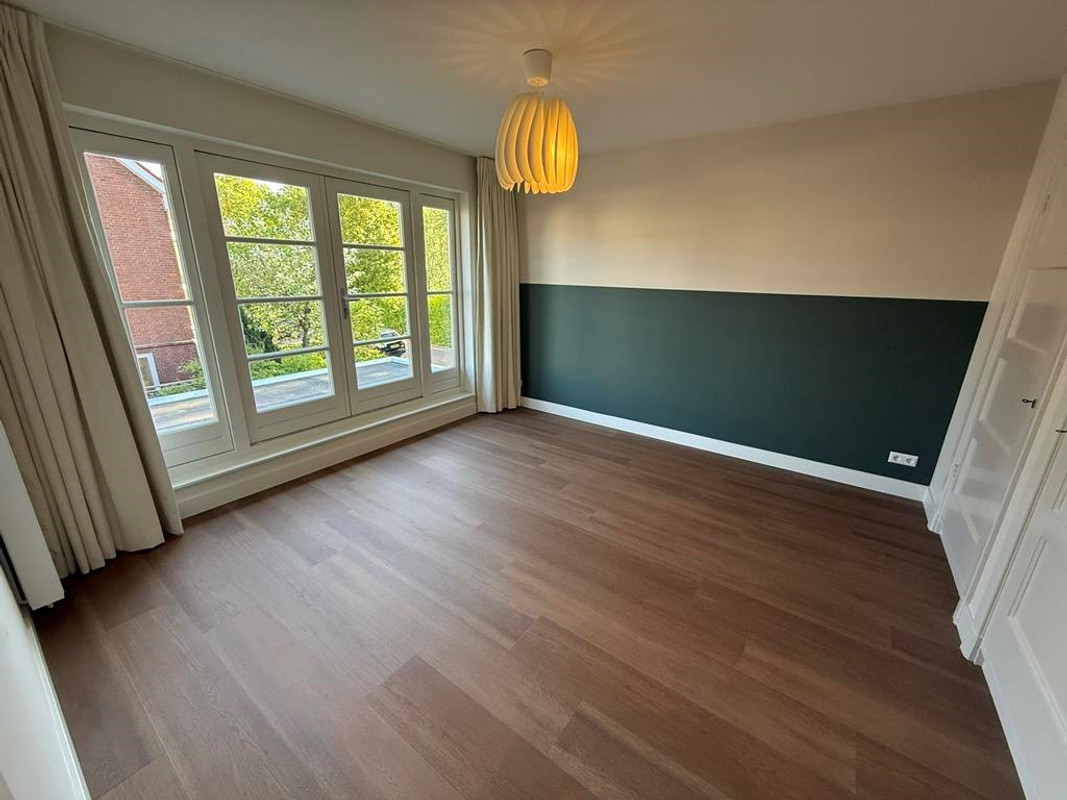 Hoekwoning te huur: Burgemeester van Damstraat 15, Duivendrecht