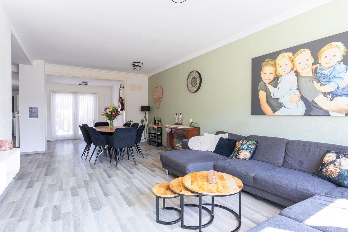 Hoekwoning te koop: Gijs van Gaalenstraat 27, Kreileroord