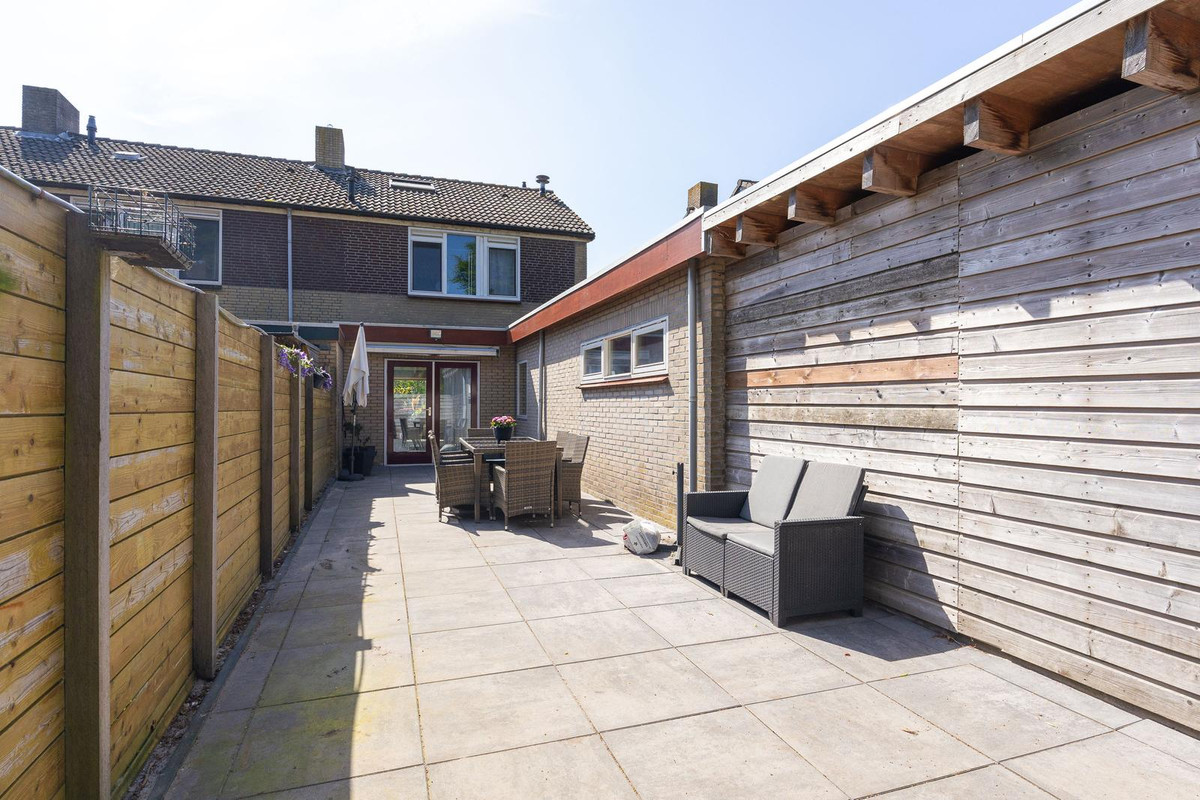 Hoekwoning te koop: Gijs van Gaalenstraat 27, Kreileroord