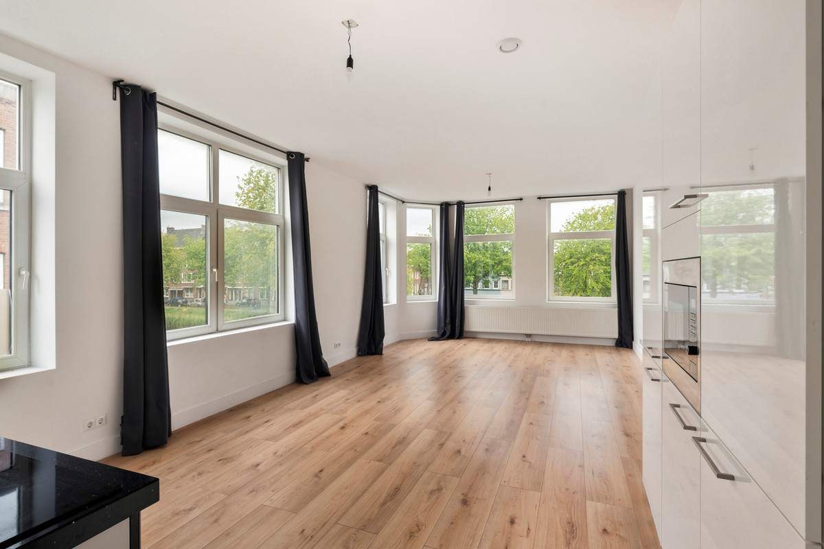 Appartement te koop: Lange Hilleweg 218A01, Rotterdam
