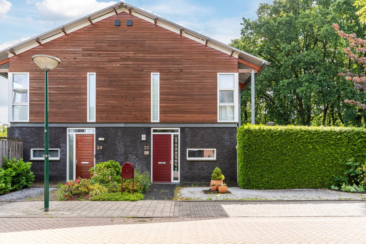 Tussenwoning te koop: Eikenberg 22, Bergeijk