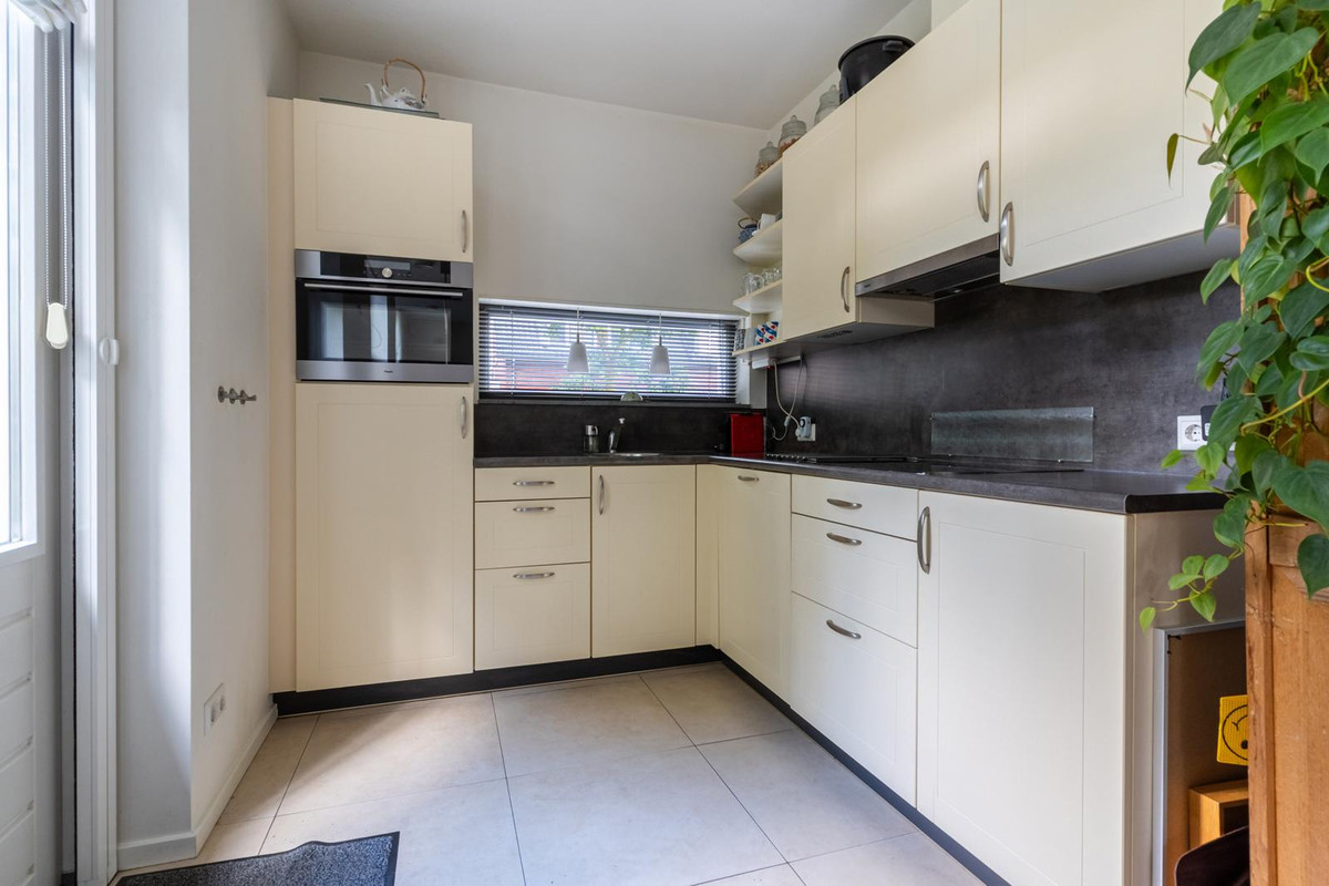 Tussenwoning te koop: Eikenberg 22, Bergeijk