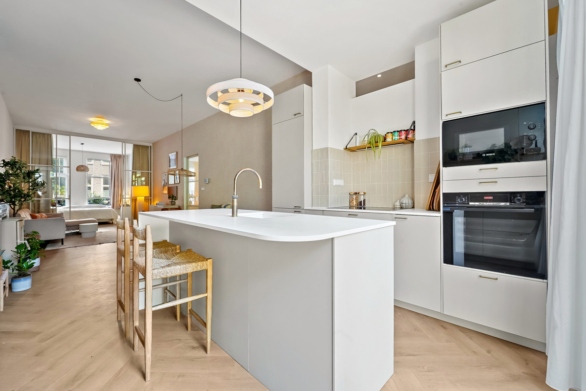 Appartement te koop: Cederstraat 156, 'S-Gravenhage
